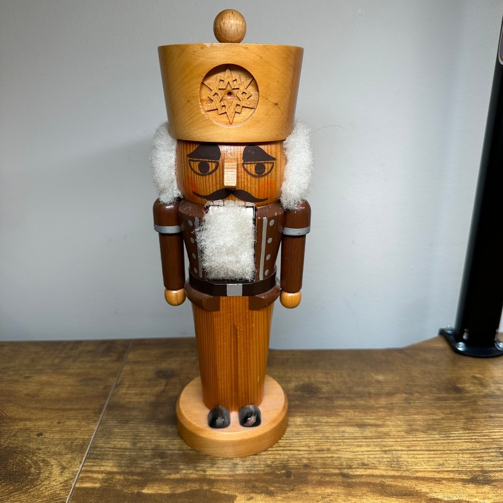 Ergebirge Wooden Nutcracker Soldier Natural Wood Brown‎ Holiday Decor 12in